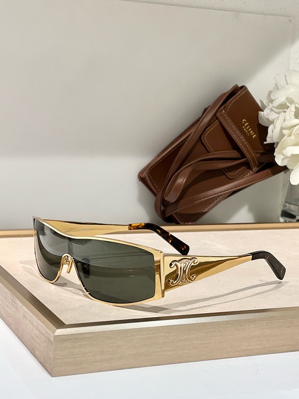 CELINE Sunglasses 136